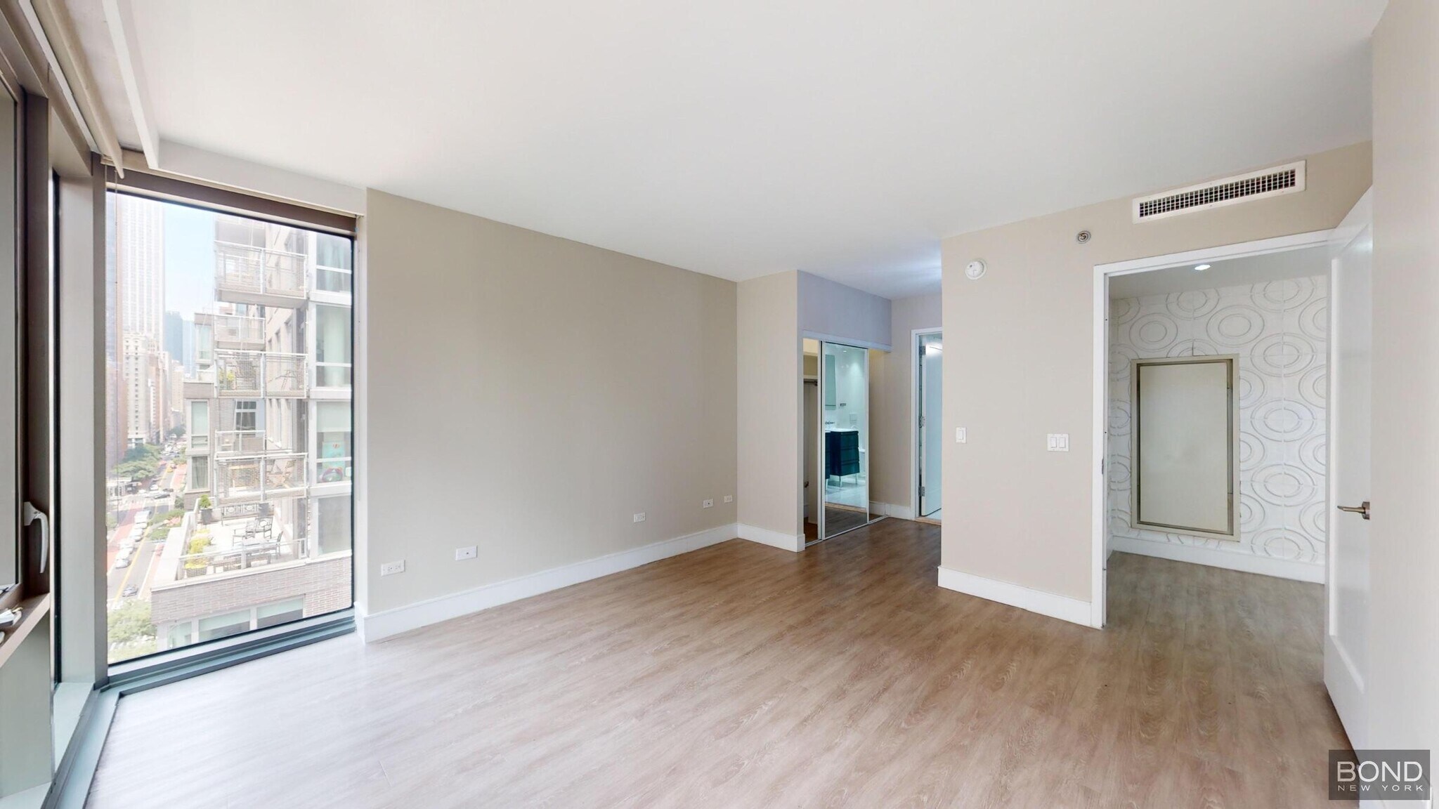 Building Photo - 237 E 34th St