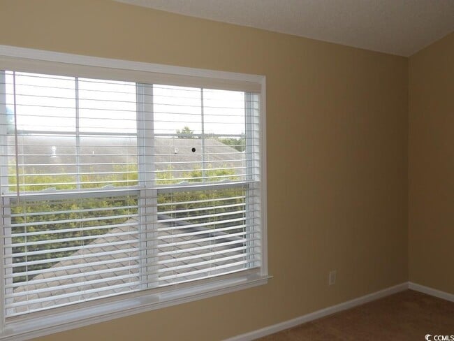 Building Photo - 185 Fulbourn Pl