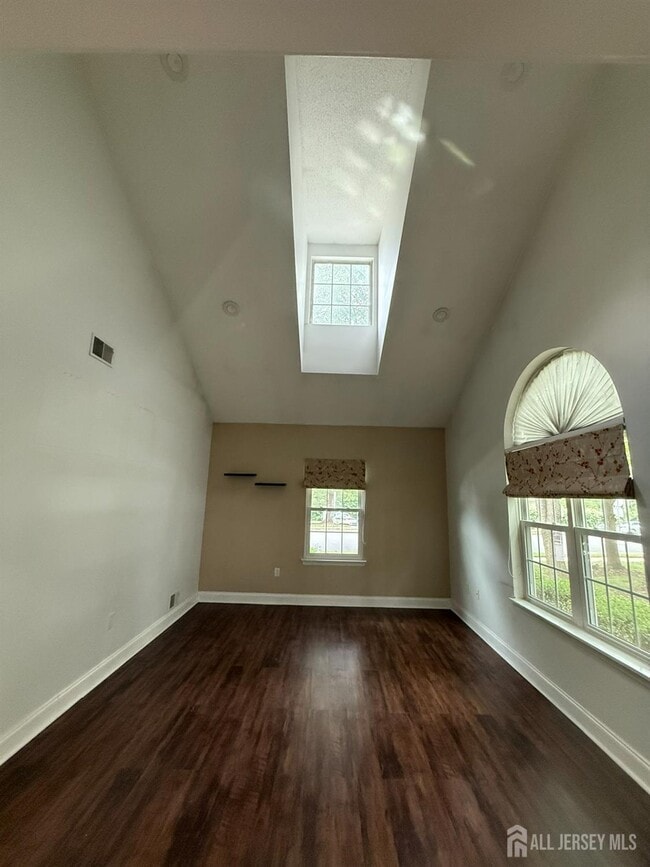 Building Photo - 88 Sapphire Ln