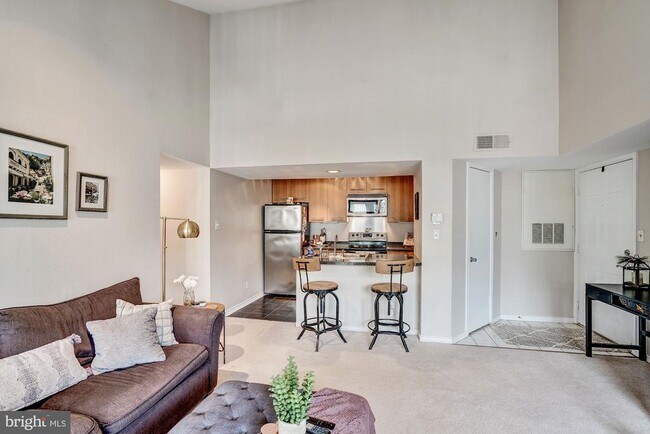 Building Photo - 12151 Penderview Ln