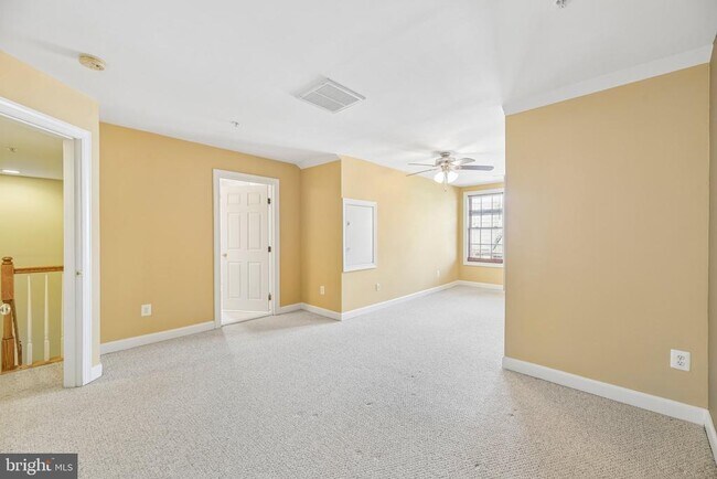Building Photo - 7979 Vigne Ct