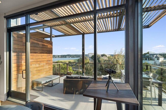 Building Photo - 1101 Ivean Pearson Rd