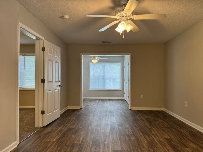 Building Photo - 3730 Pardue Woods Pl