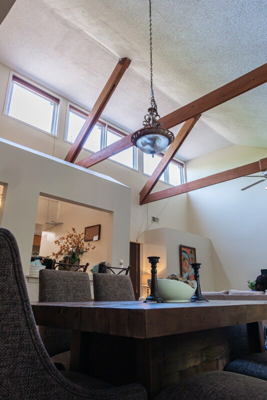 Building Photo - 10 Longstream Ct