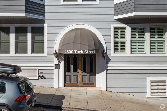 Entrance - 1800 Turk St