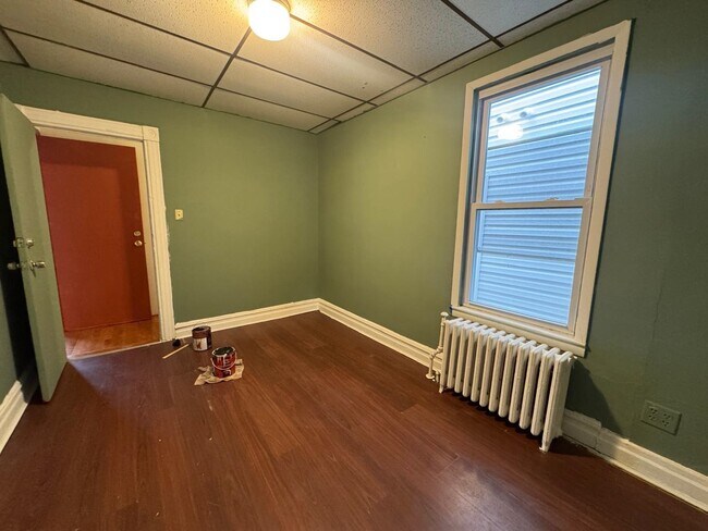 Building Photo - 64 Corbin Ave