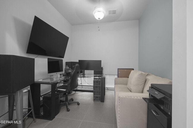 Building Photo - 5973 Cartagena Cir