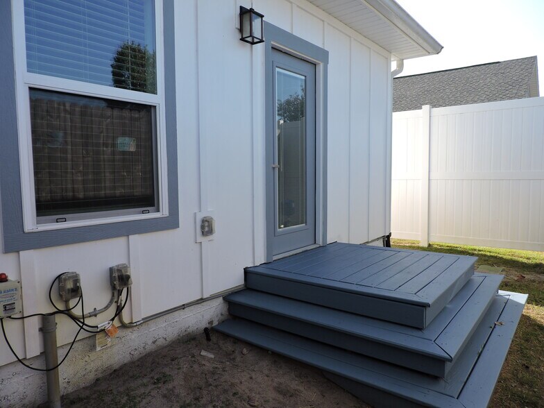 Building Photo - 12610 Erin Lea Ln