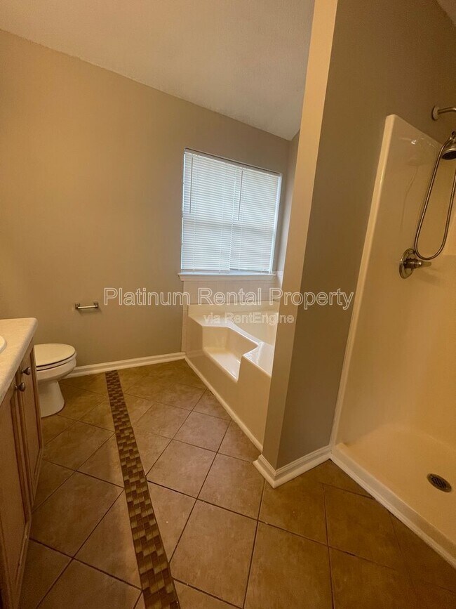 Building Photo - 3607 Waldrop Rd