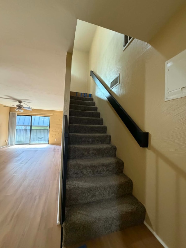 Building Photo - 931 N Euclid Ave