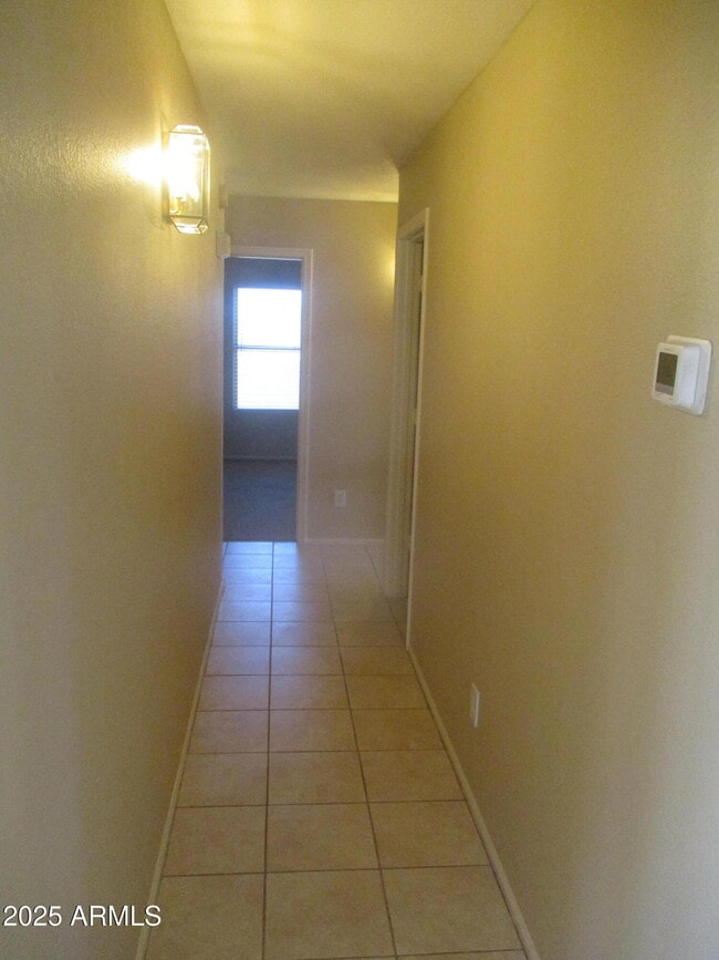 Building Photo - 11202 E Persimmon Ave