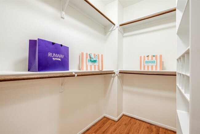 Building Photo - 2019 Morse St