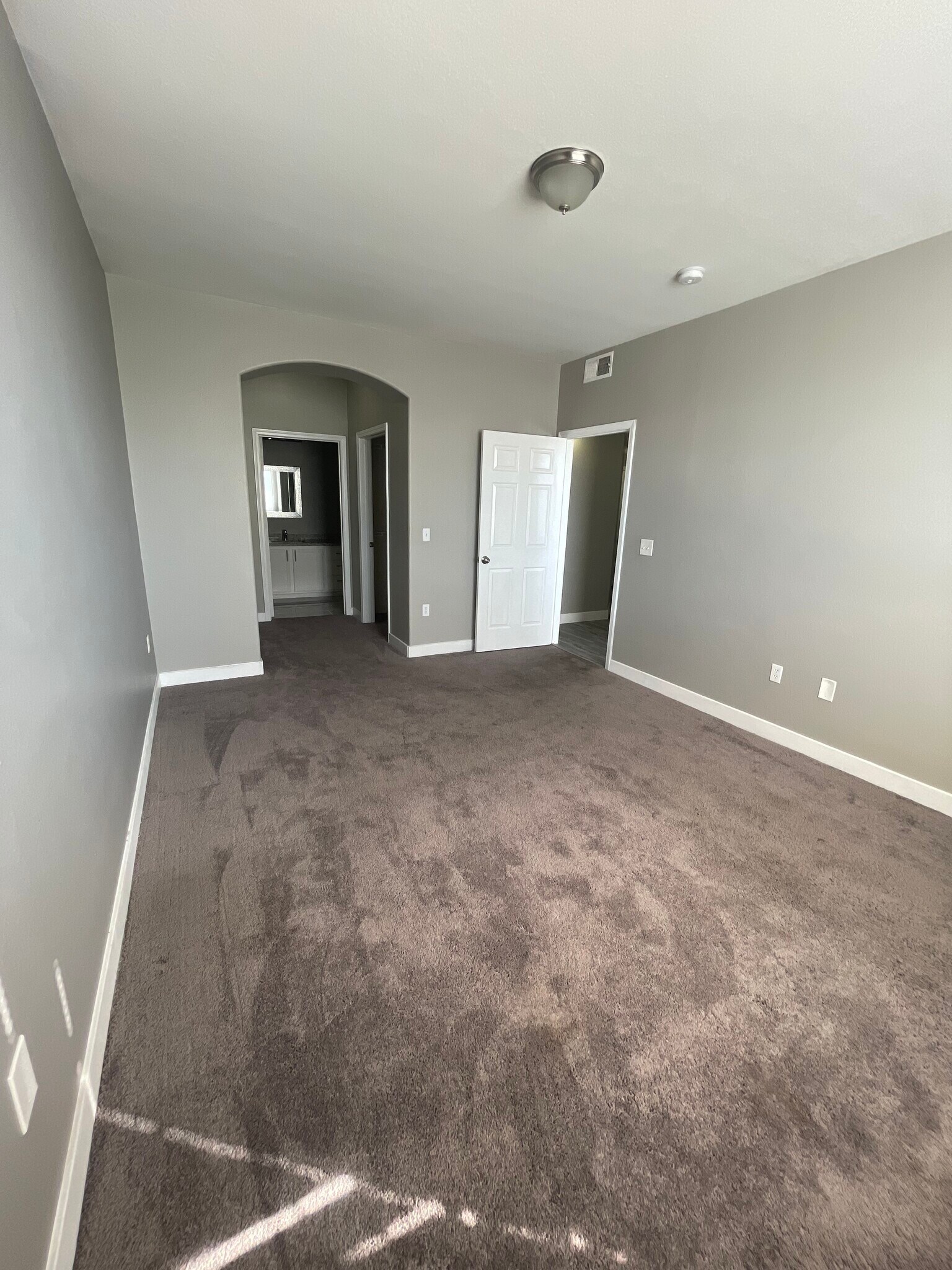 Building Photo - 1405 S Nellis Blvd