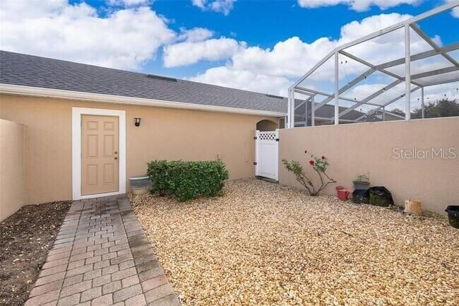 Building Photo - 9615 Fenrose Terrace