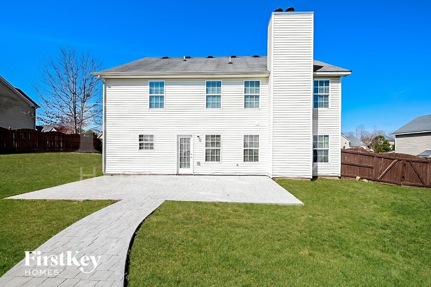 Building Photo - 180 Heaton Dr