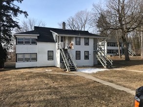 Building Photo - 4785 N Merton Dr