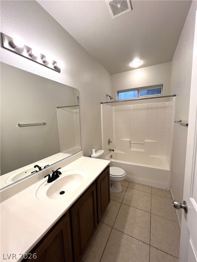 Building Photo - 8154 Sandy Slope Ct