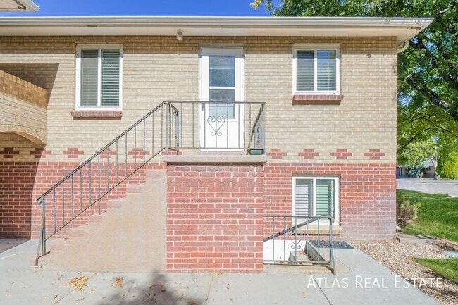 Building Photo - 4011 Jay St