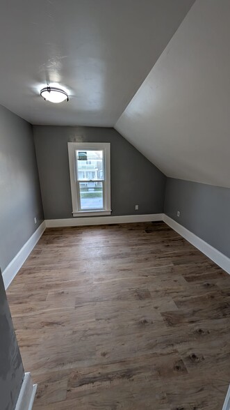 Building Photo - 1515 N 7th St