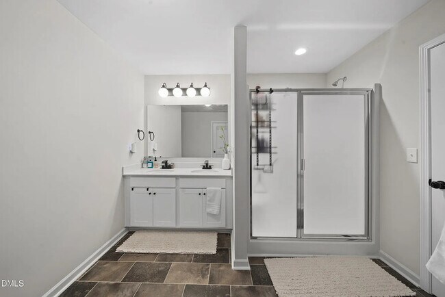 Building Photo - Live Like a Homeowner - Lease to Own