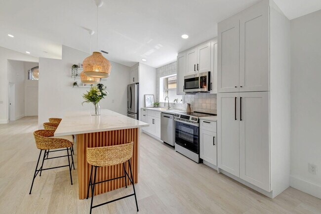Building Photo - 11287 Vivero Ave