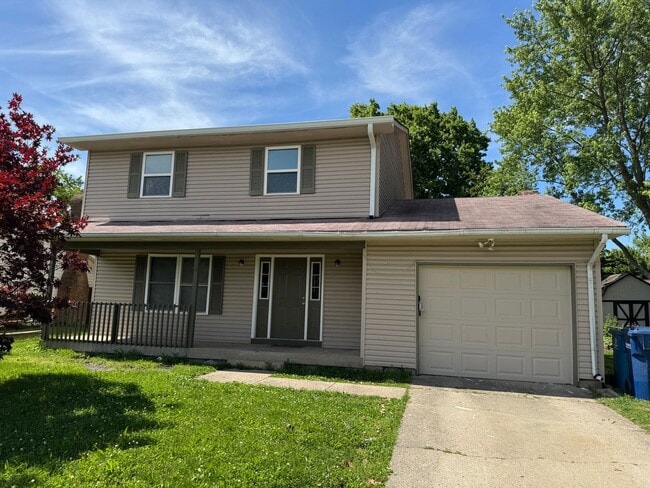 Building Photo - Far Eastside Large 3 Bedroom 1.5 Bath