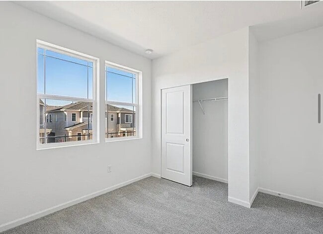 Building Photo - 1334 Penner Dr