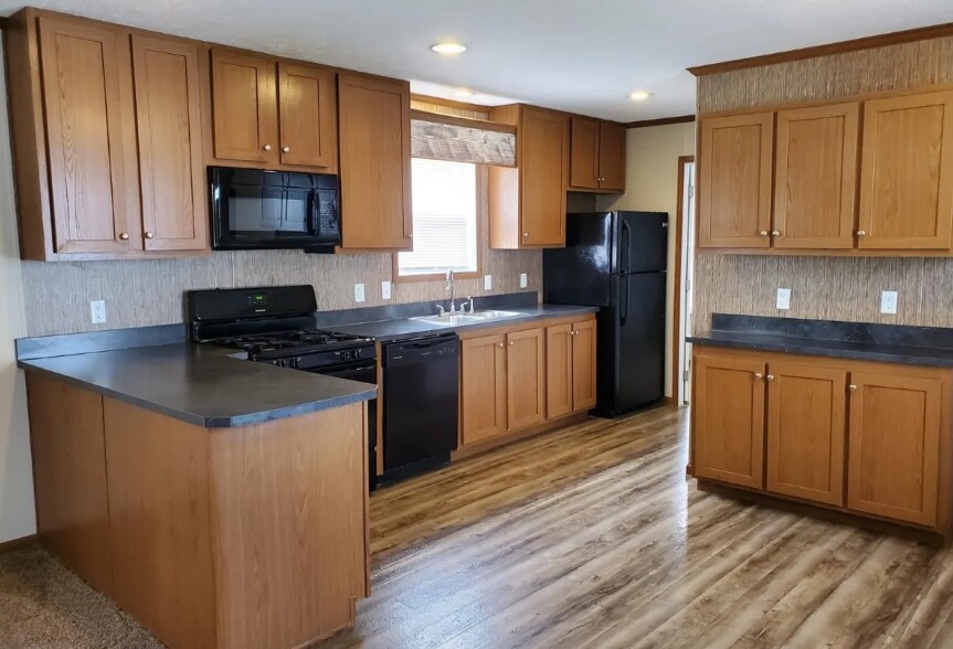 Building Photo - 81 Quail Ct