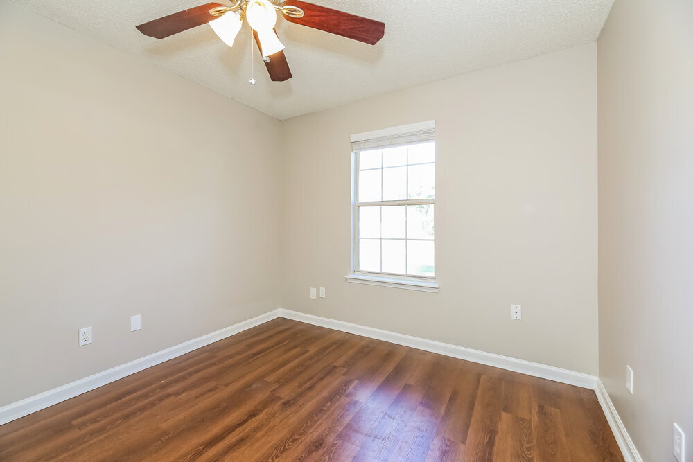 Building Photo - 2863 Sandy Beach Ln