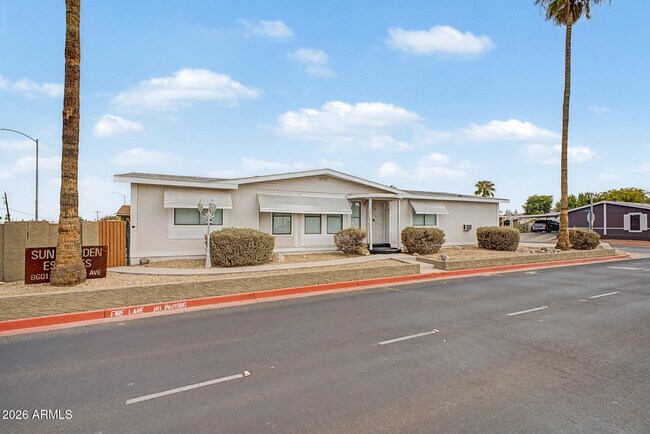 Building Photo - 8601 N 103rd Ave