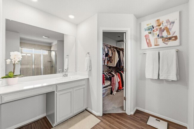 Building Photo - 13500 Rosebud Isle Dr