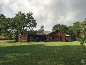 Building Photo - 19402 Hogeye Rd