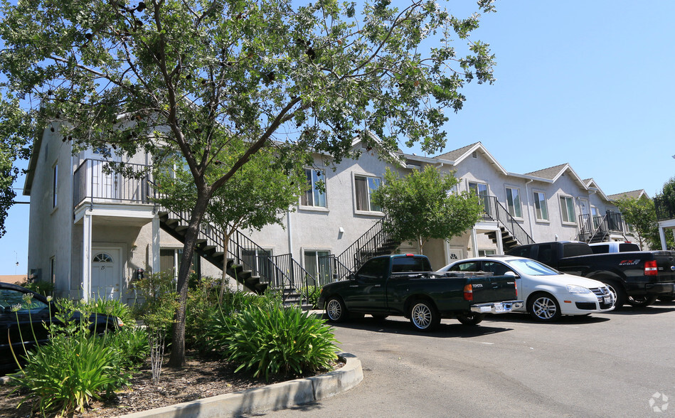 Building Photo - Monterey Park Apartments