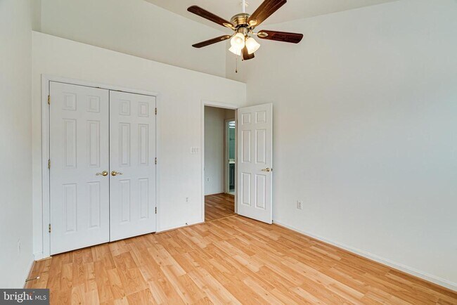 Building Photo - 4147 Presgraves Ct