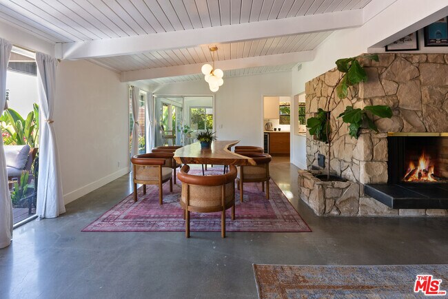 Building Photo - 7211 Chelan Way