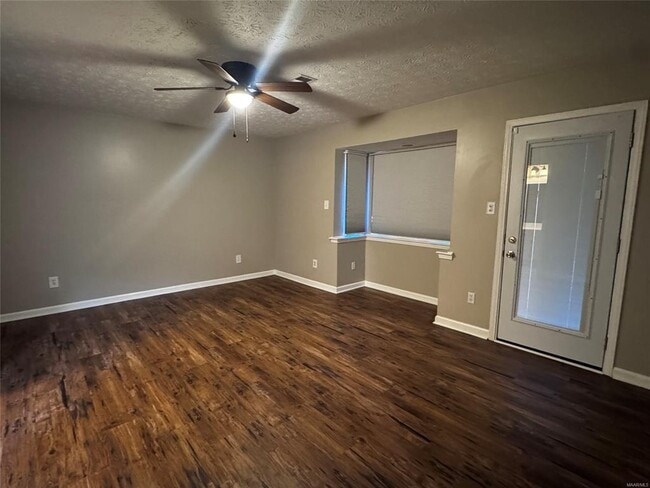 Building Photo - 109 Duck Cove