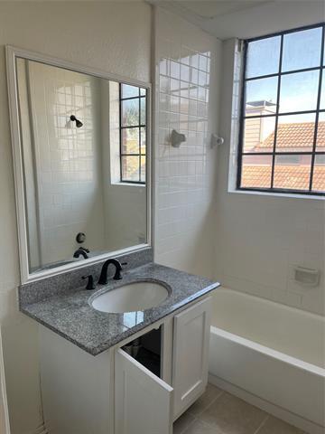 Building Photo - 3817 Gilbert Ave