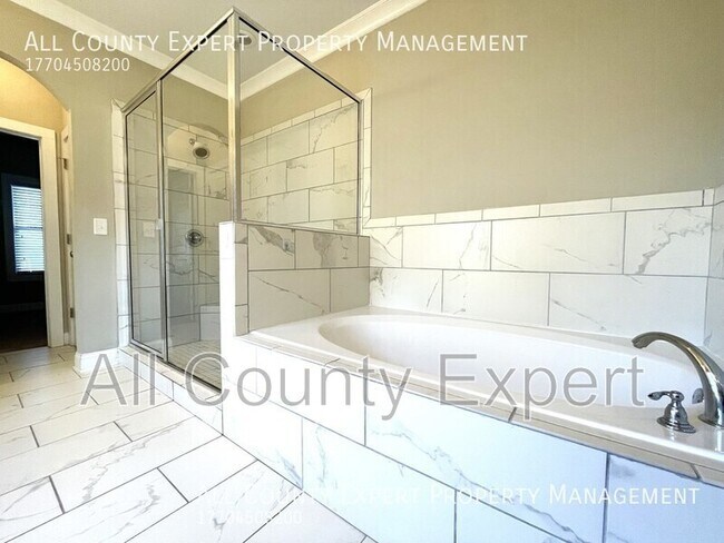 Building Photo - 4885 Hanson Farms Ln