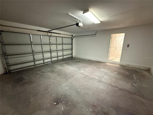 Building Photo - 2205 Granger Ave