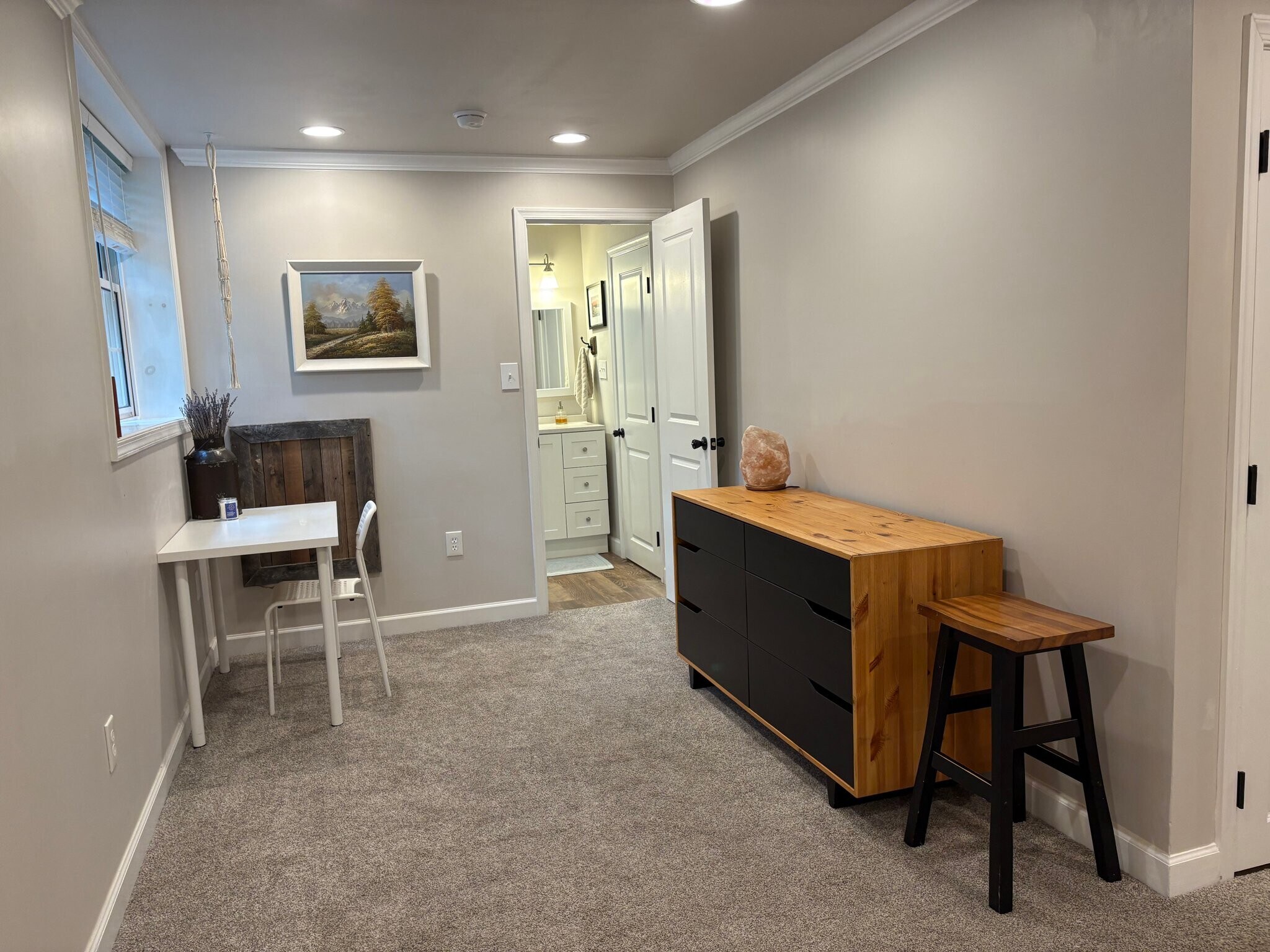 Building Photo - 18 Bayberry Ln