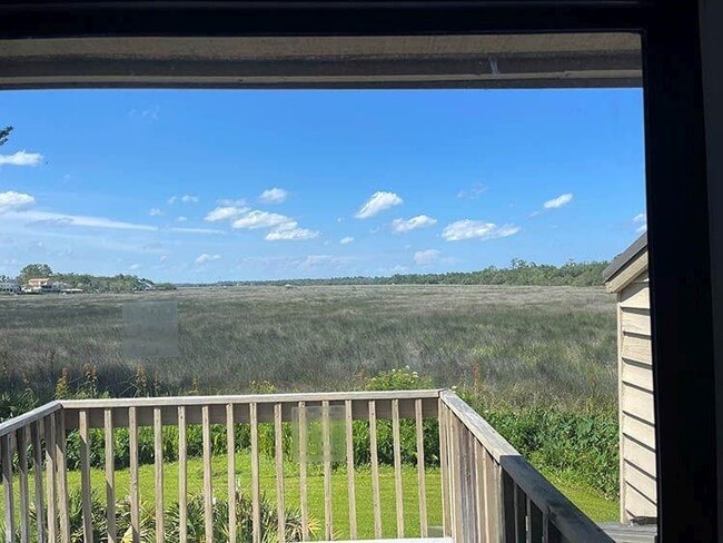 Building Photo - 309 Brockinton Marsh