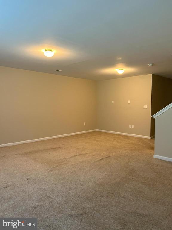 Building Photo - 104 Penns Manor Dr