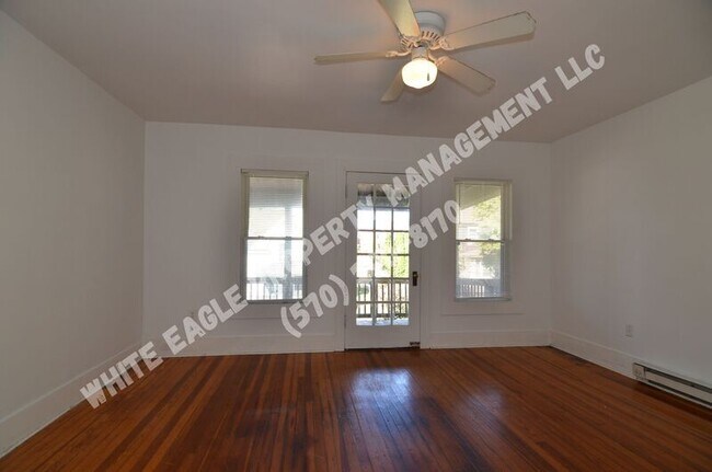 Building Photo - 740 Harrison Ave