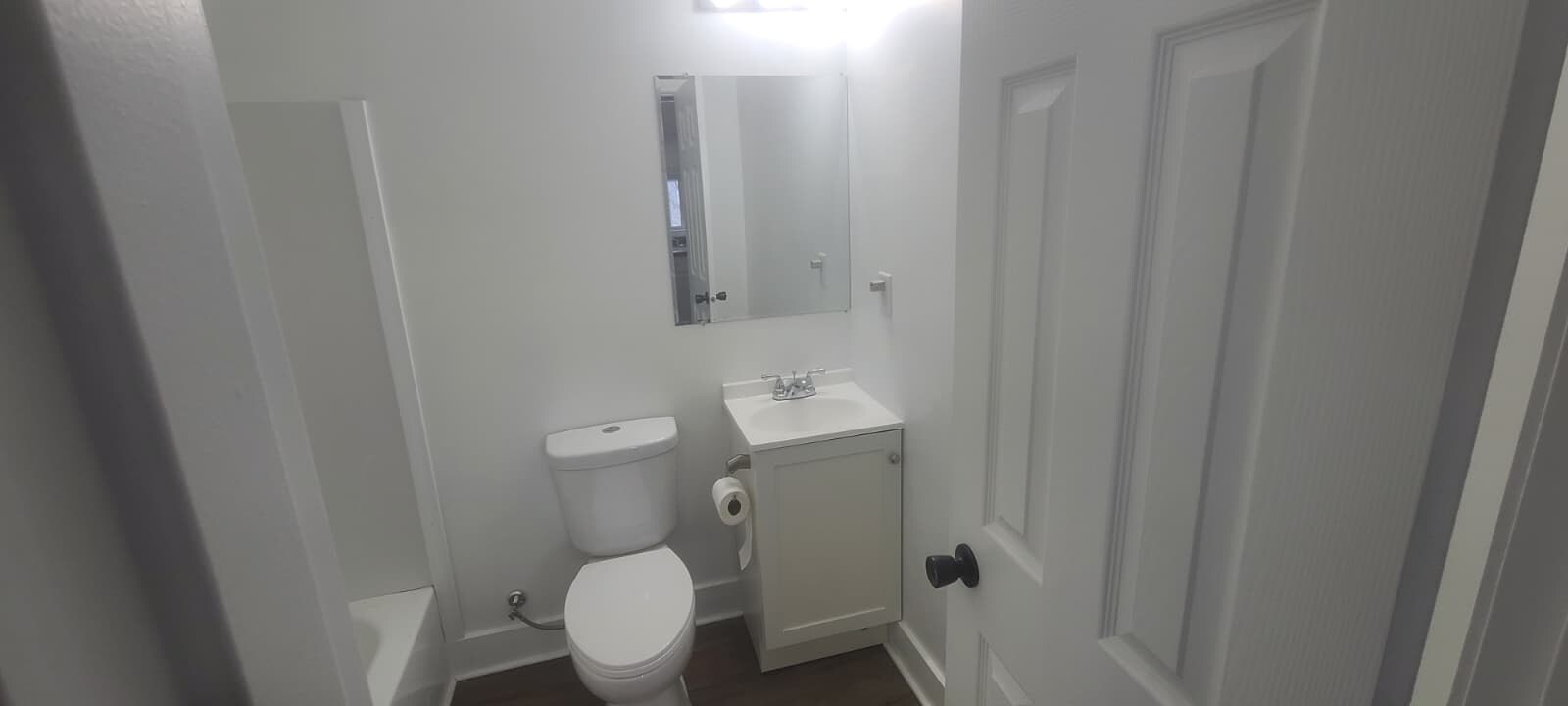 Building Photo - 143 W 1st St