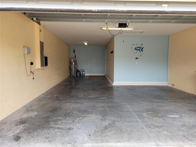 Building Photo - 15411 Fire Rock Pl
