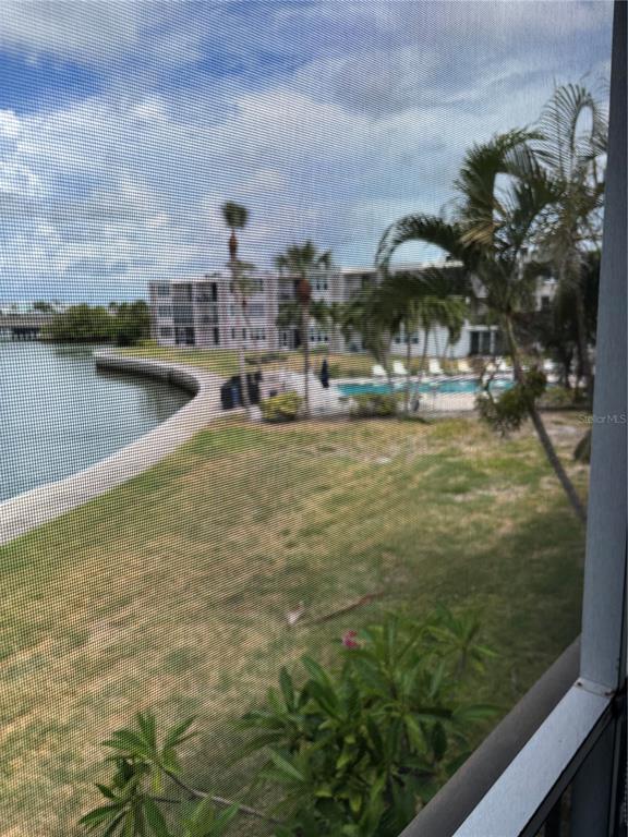 Building Photo - 7405 Bay Island Dr S