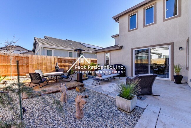 Building Photo - 4 Bedroom, 3 Bath Home in Rancho Cordova