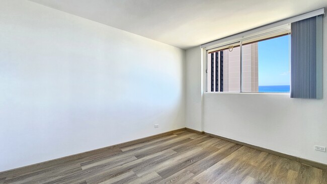 Building Photo - 1676 Ala Moana Blvd