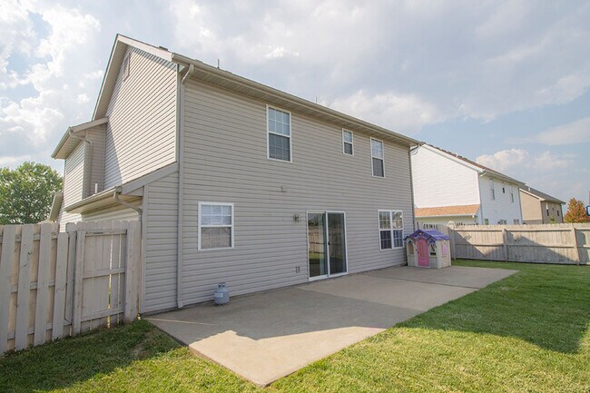 Building Photo - 3308 Crow Ct