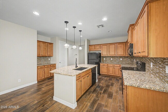 Building Photo - 4286 E Mesquite St